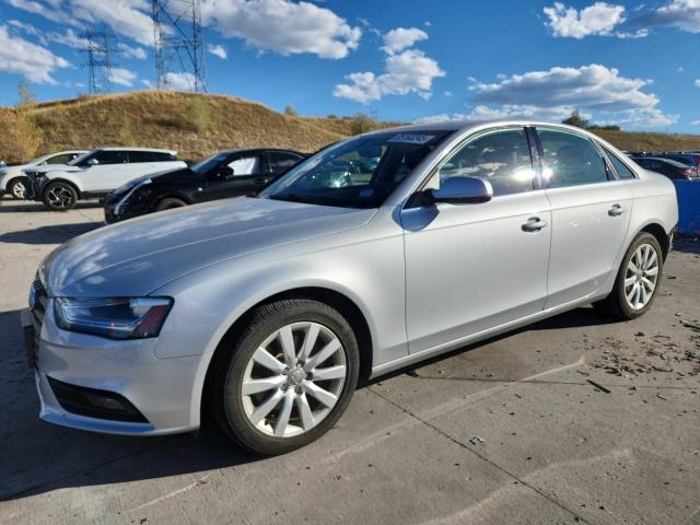 AUDI A4 PREMIUM