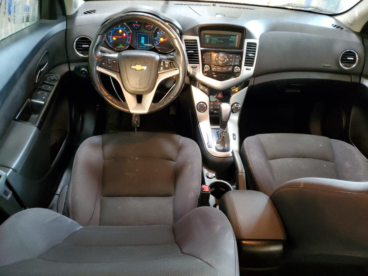 CHEVROLET CRUZE LT