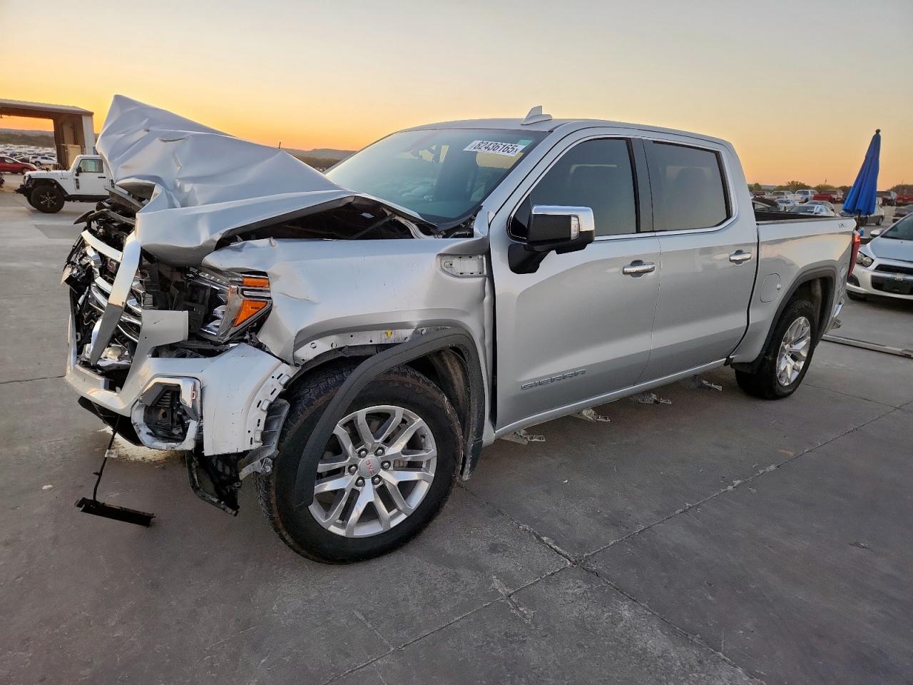 GMC SIERRA K1500 SLT