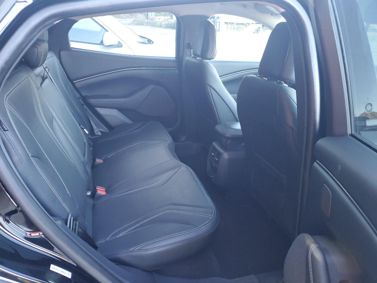 FORD MUSTANG PREMIUM