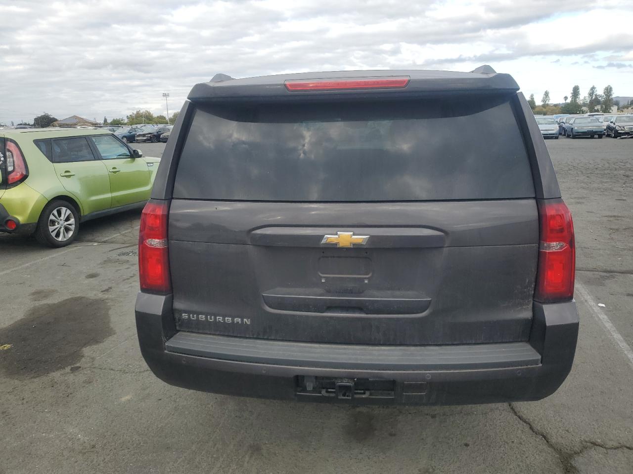 CHEVROLET SUBURBAN C1500 LT