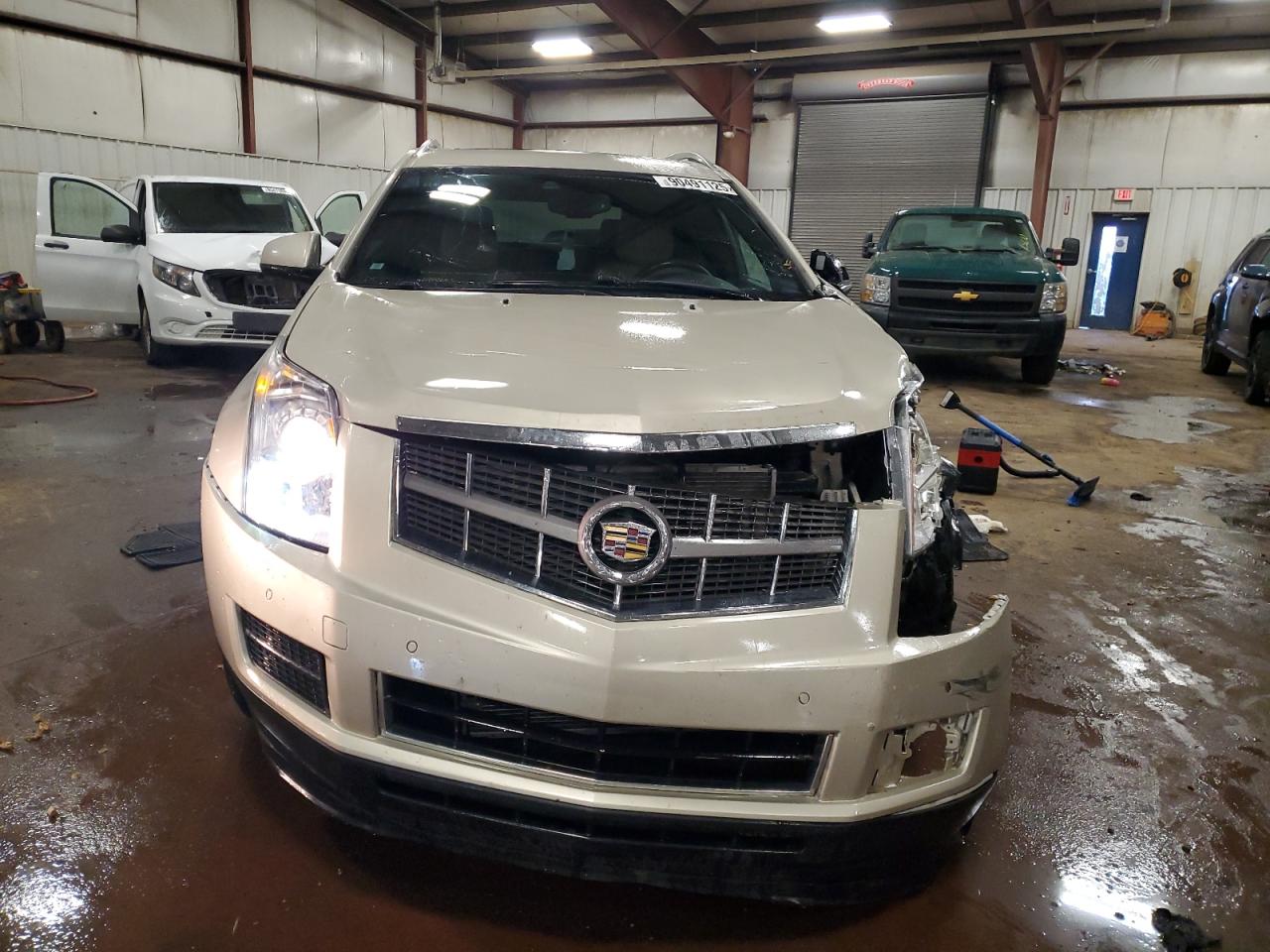 CADILLAC SRX LUXURY COLLECTION