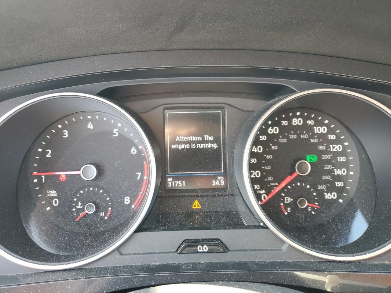 VOLKSWAGEN TIGUAN SE