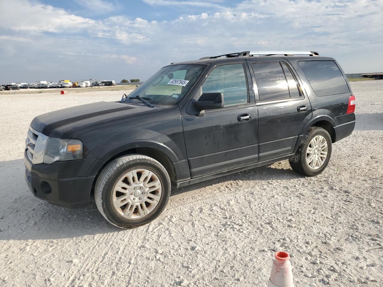 FORD EXPEDITION LIMITED