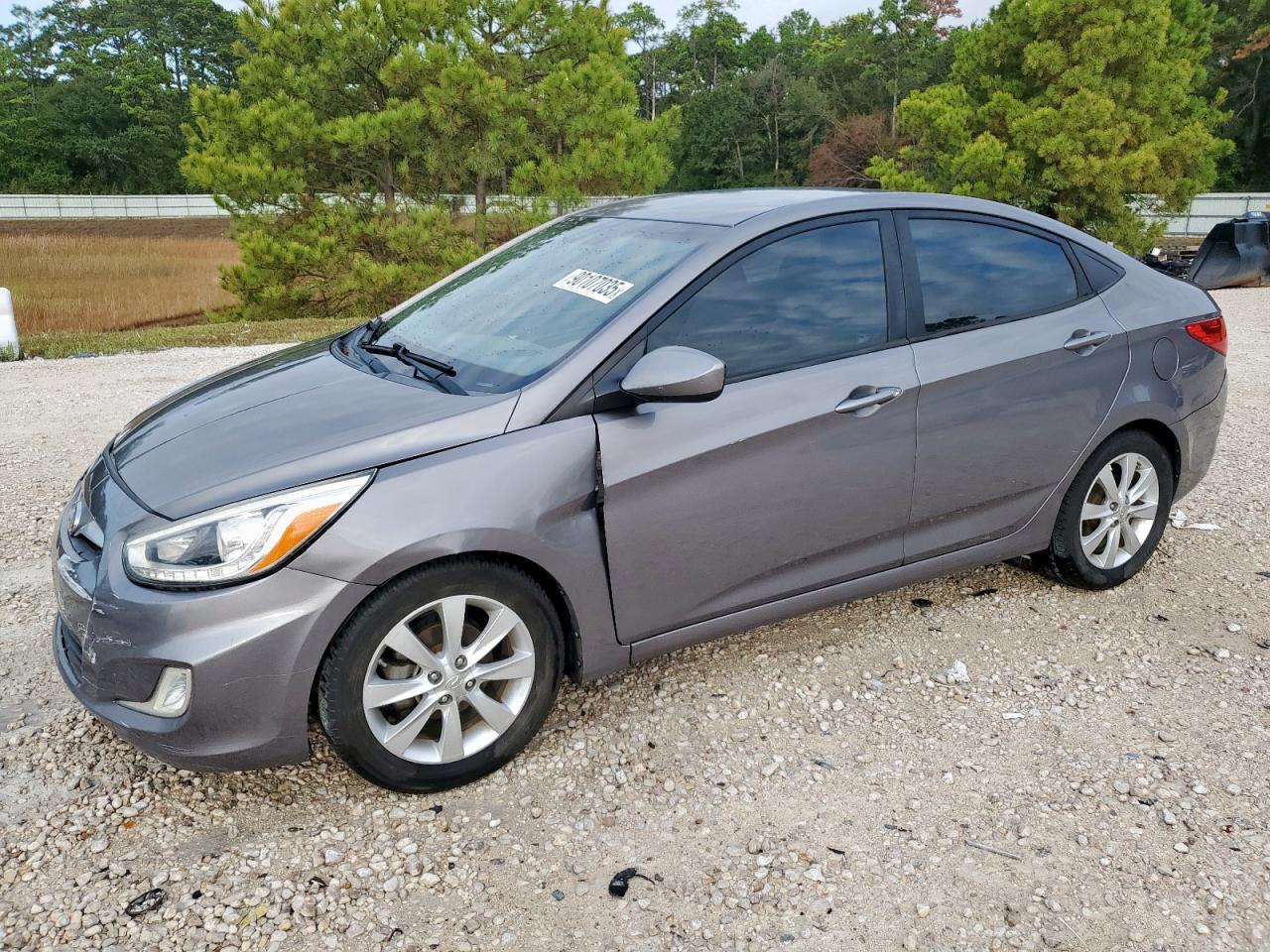 Lot #3278543936 2014 HYUNDAI ACCENT GLS