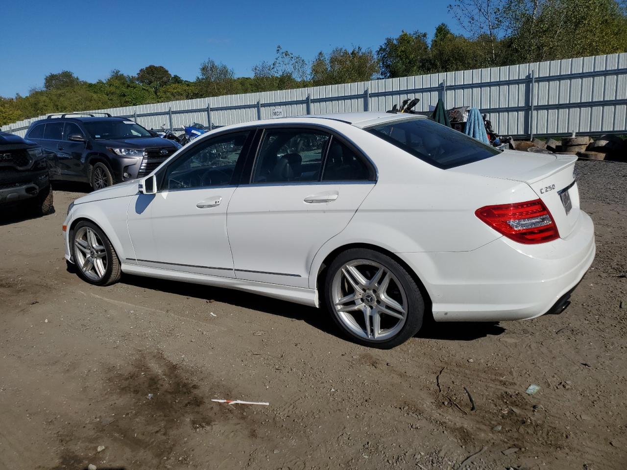 MERCEDES-BENZ C-CLASS 250