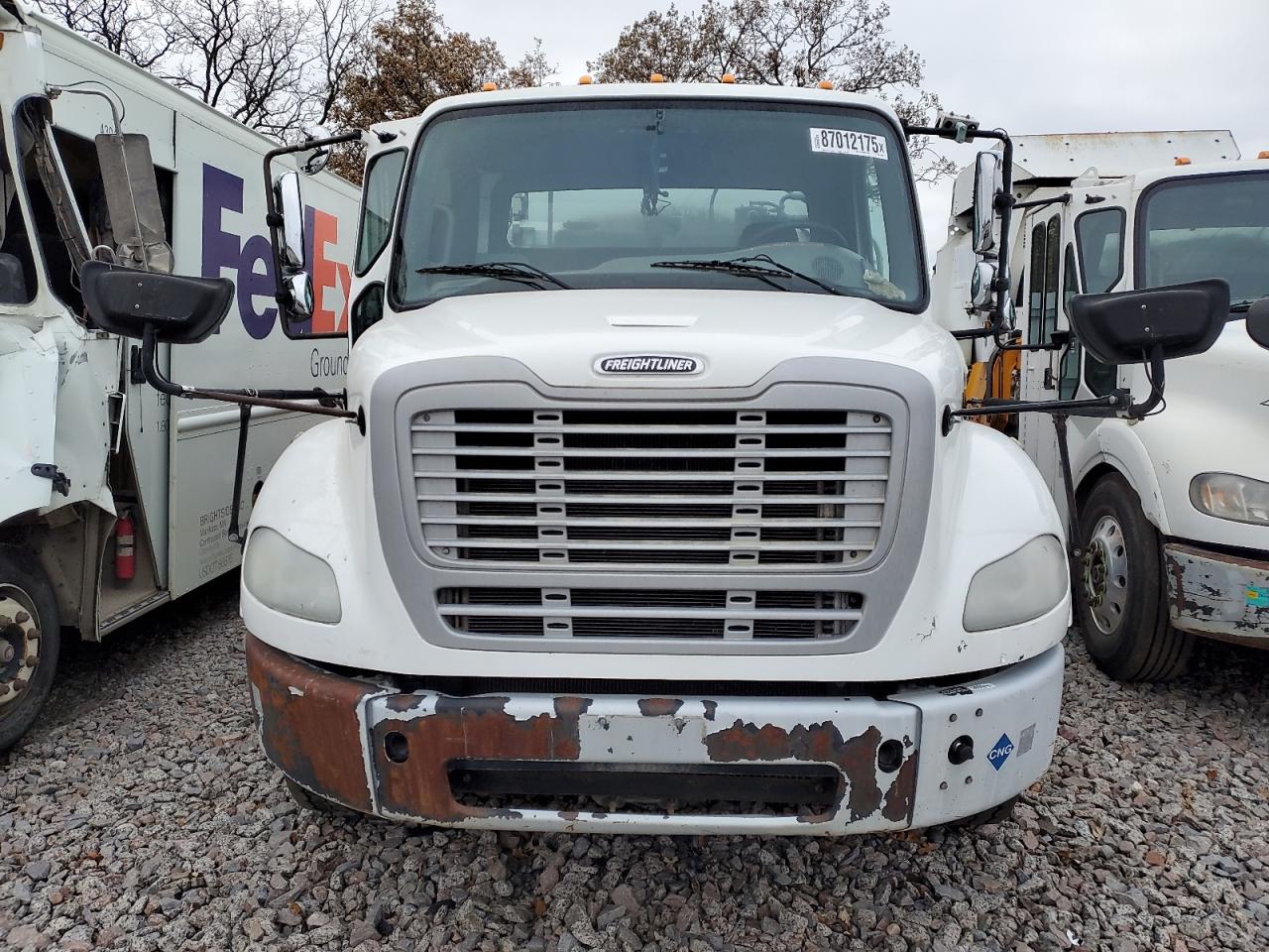 Lot #3287466007 2015 FREIGHTLINER M2 112 MED