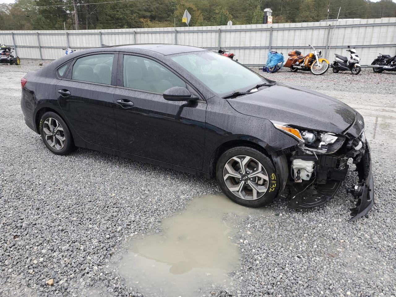 KIA FORTE FE