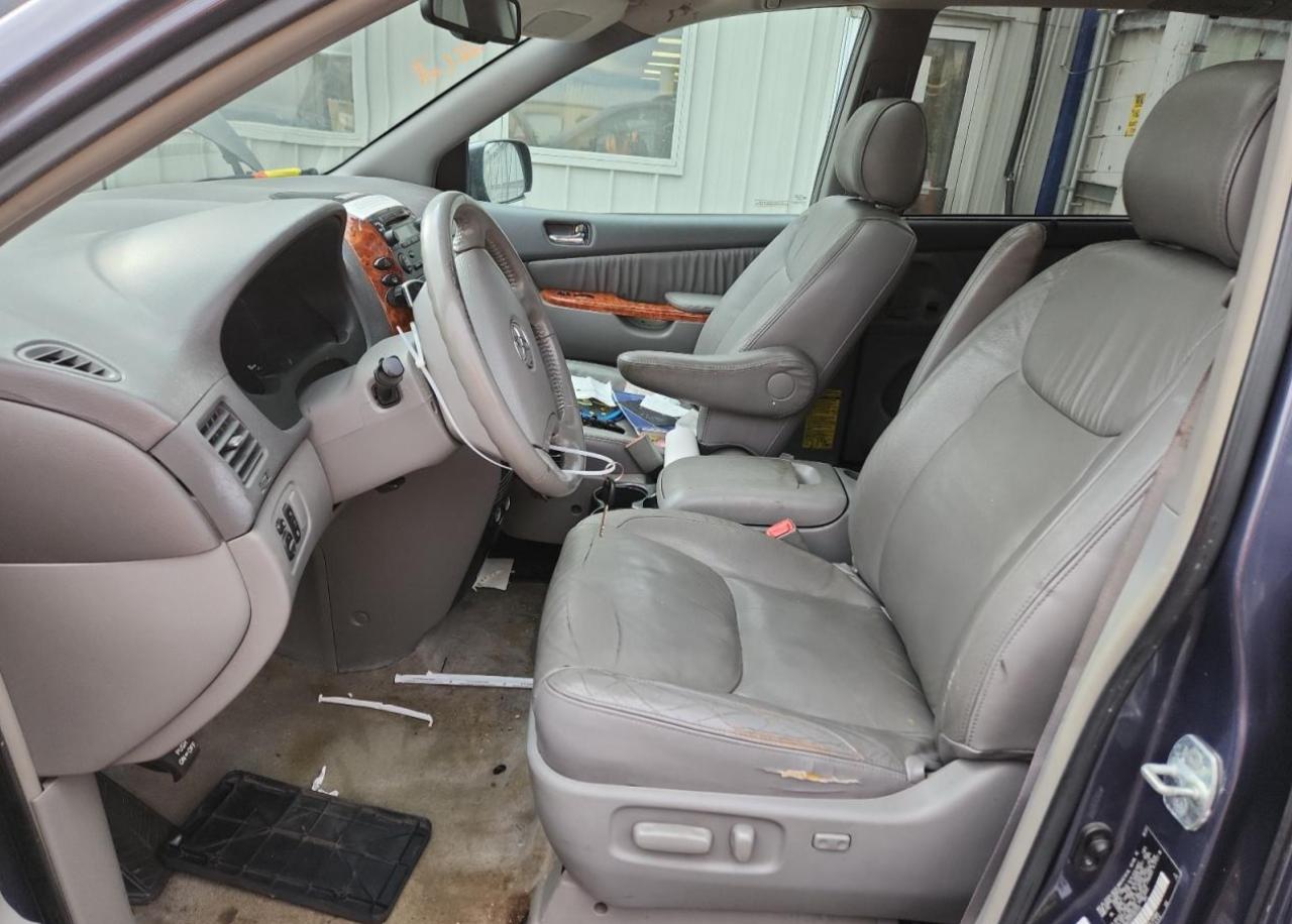 Lot #3287621006 2007 TOYOTA SIENNA XLE
