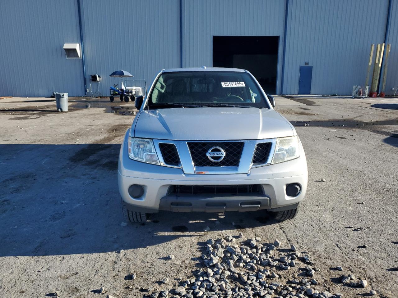 NISSAN FRONTIER S