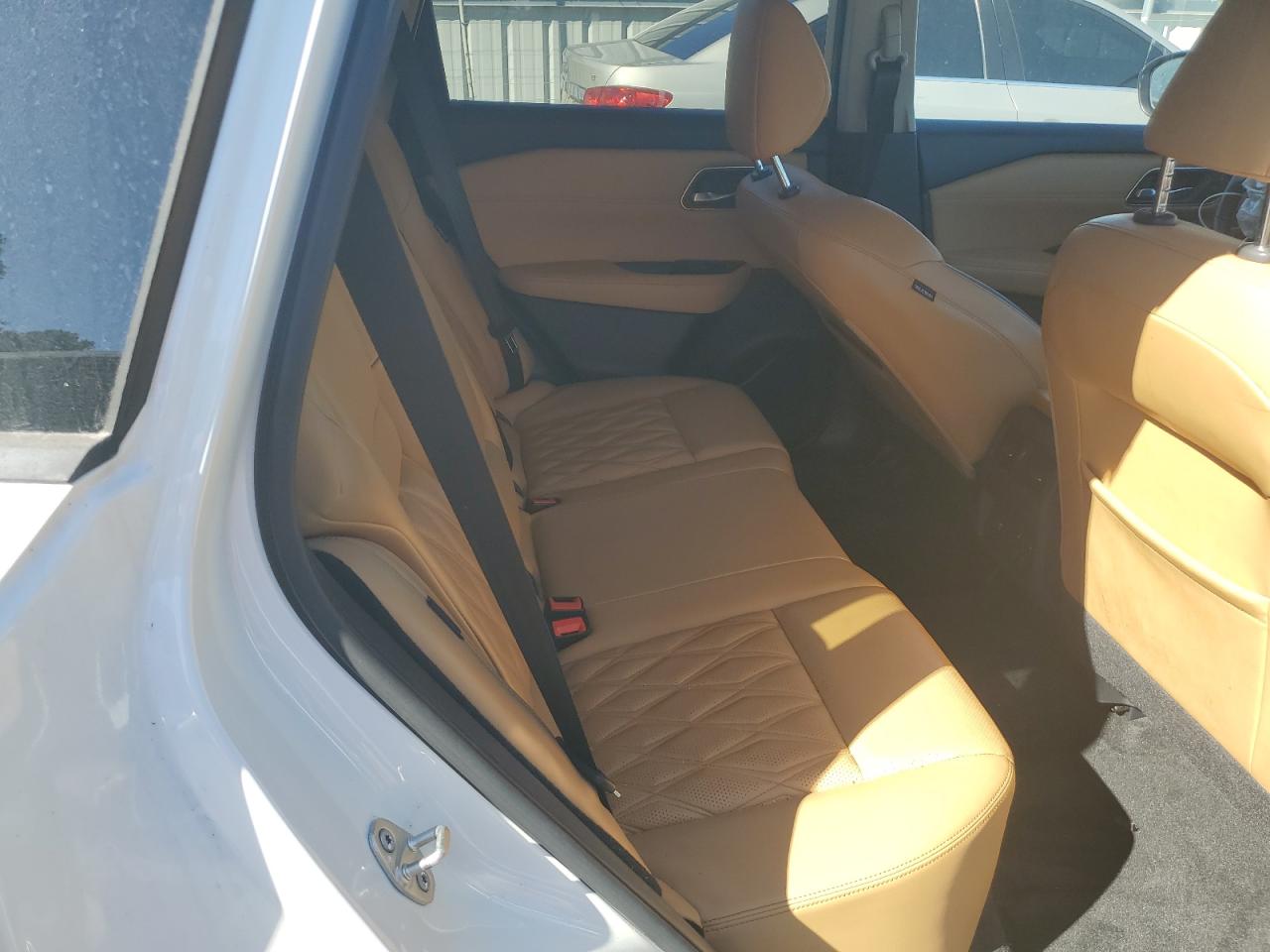 NISSAN ROGUE PLATINUM