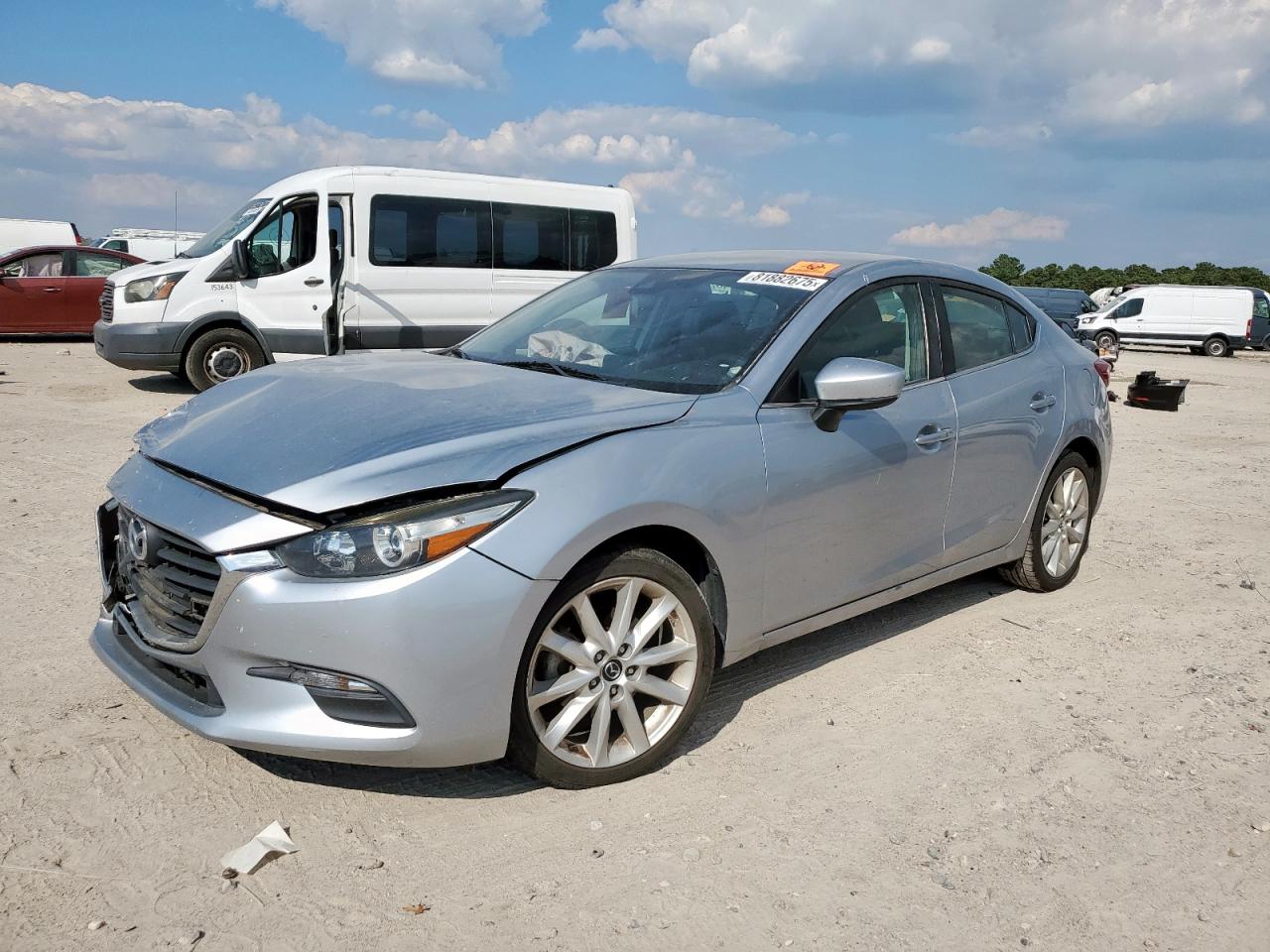 MAZDA 3 TOURING