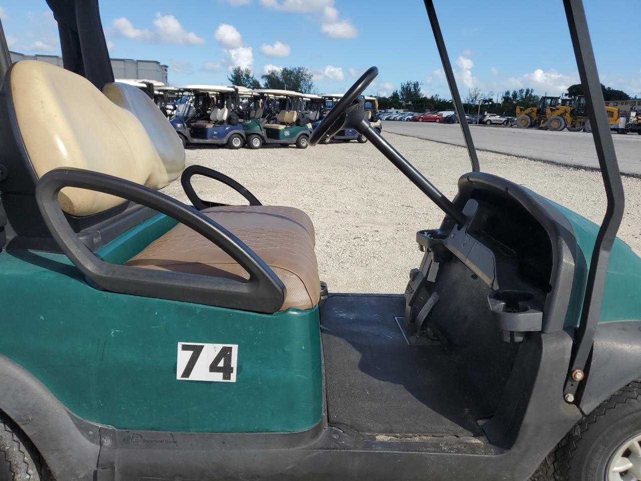 Lot #3274658829 2016 CLUB CAR PRECEDENT