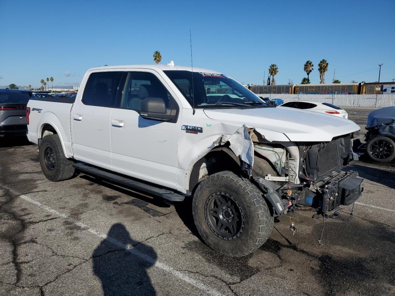 FORD F-150 SUPERCREW
