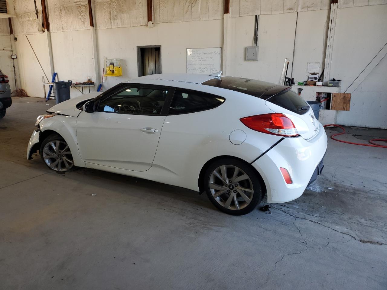 HYUNDAI VELOSTER