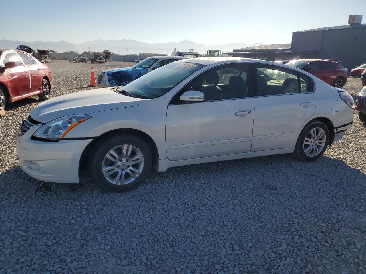 NISSAN ALTIMA BASE