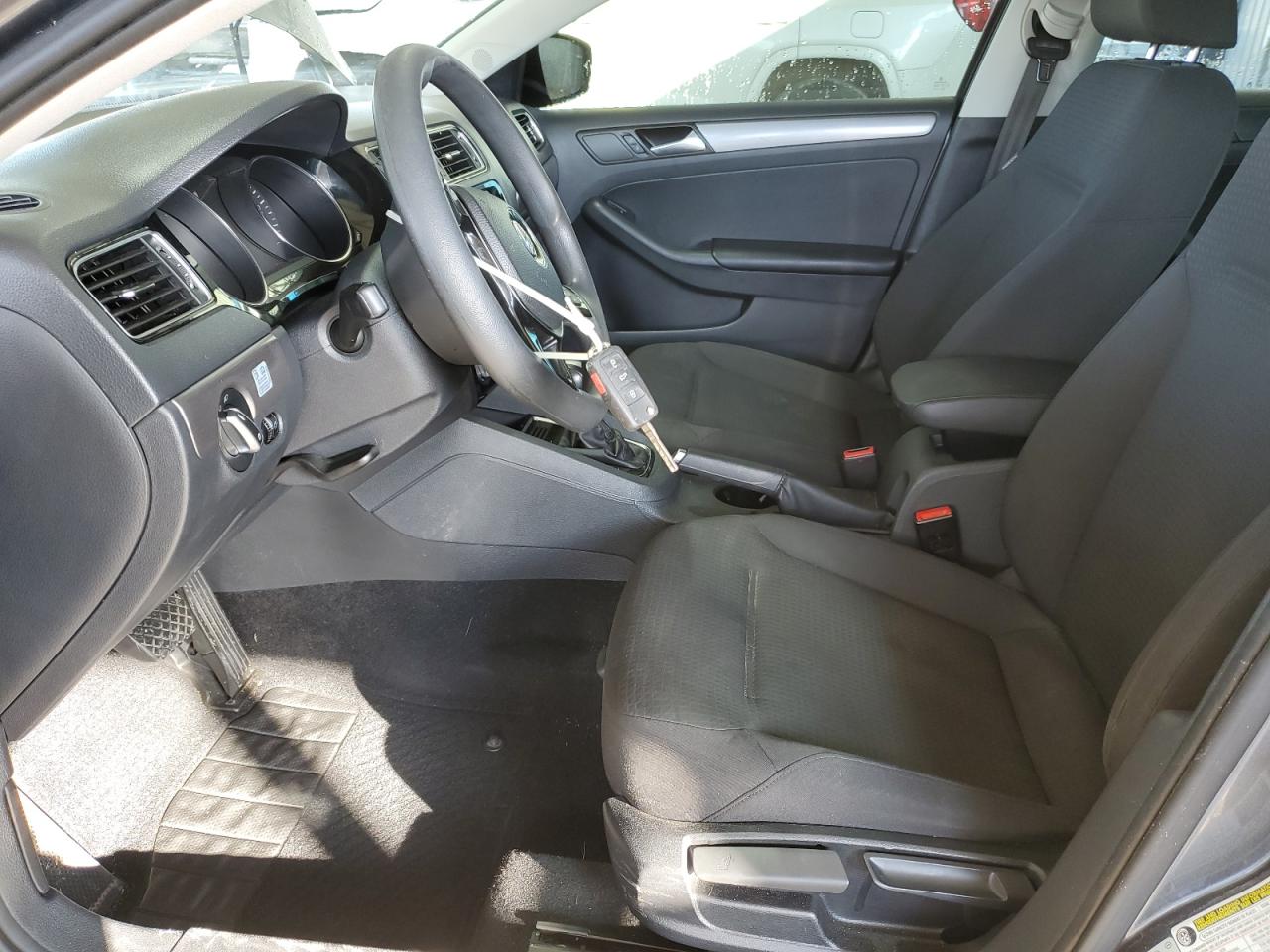 VOLKSWAGEN JETTA TDI