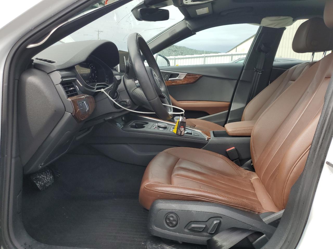 AUDI A4 PREMIUM PLUS