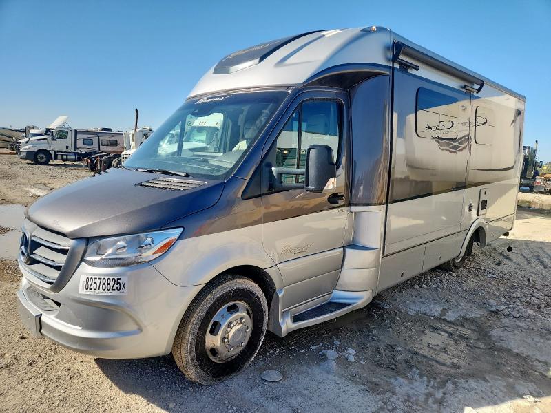 2021 REGENCY RV ULTRAUGHAM #3296386685