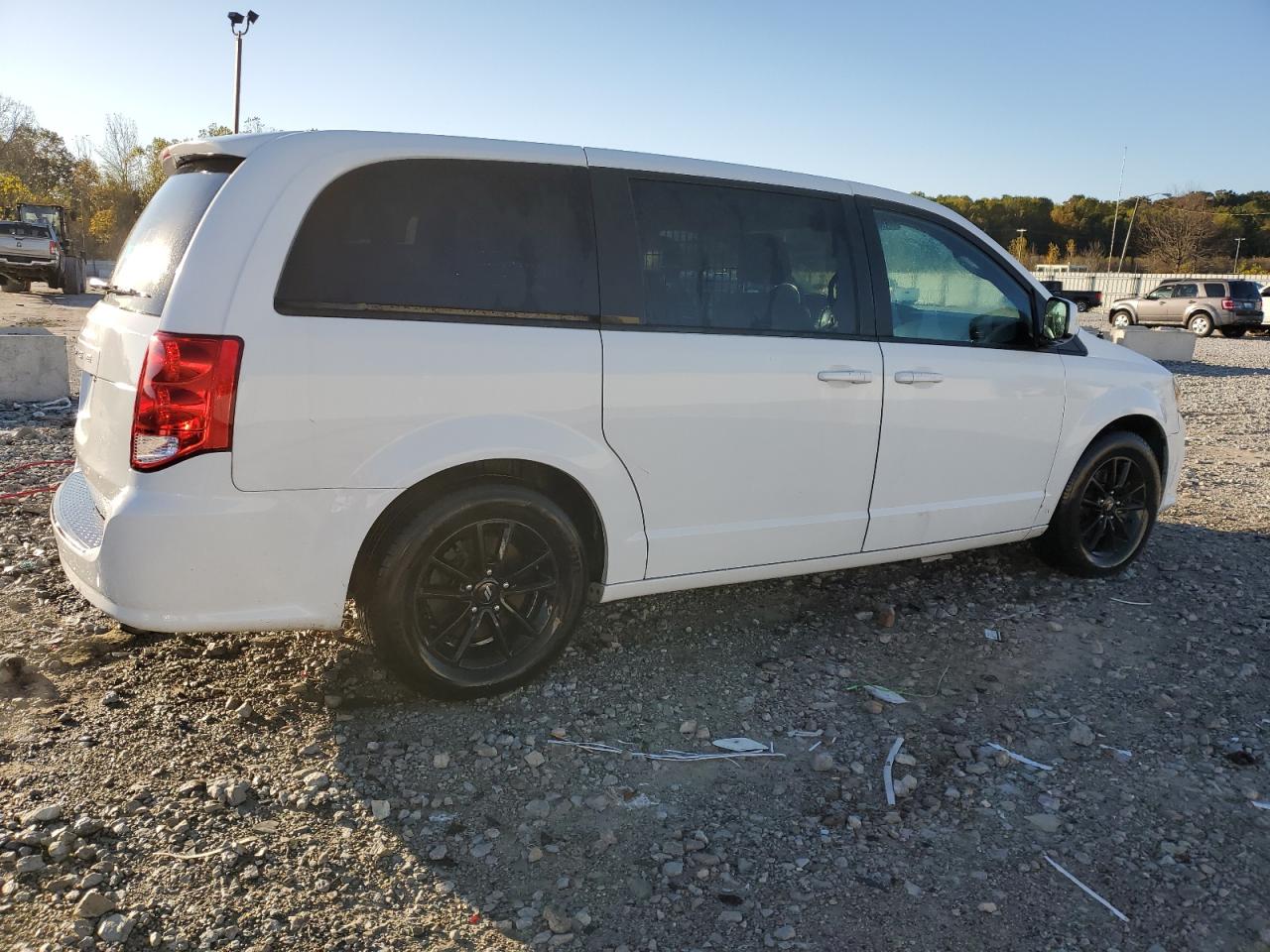 Lot #3316796425 2019 DODGE GRAND CARA