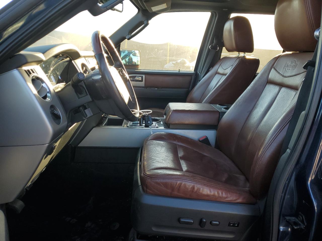 FORD EXPEDITION XLT