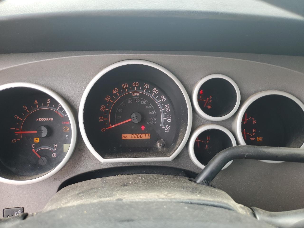 TOYOTA TUNDRA DOUBLE CAB SR5