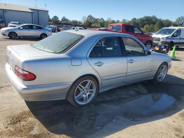 2000 MERCEDES-BENZ E 320 - Other View