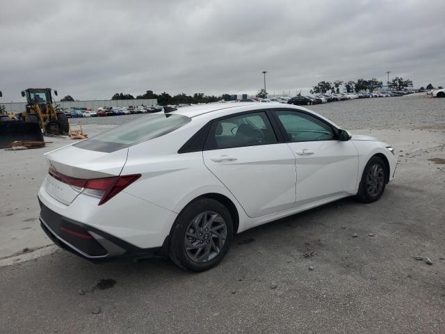 2024 HYUNDAI ELANTRA SE KMHLM4DGXRU753164