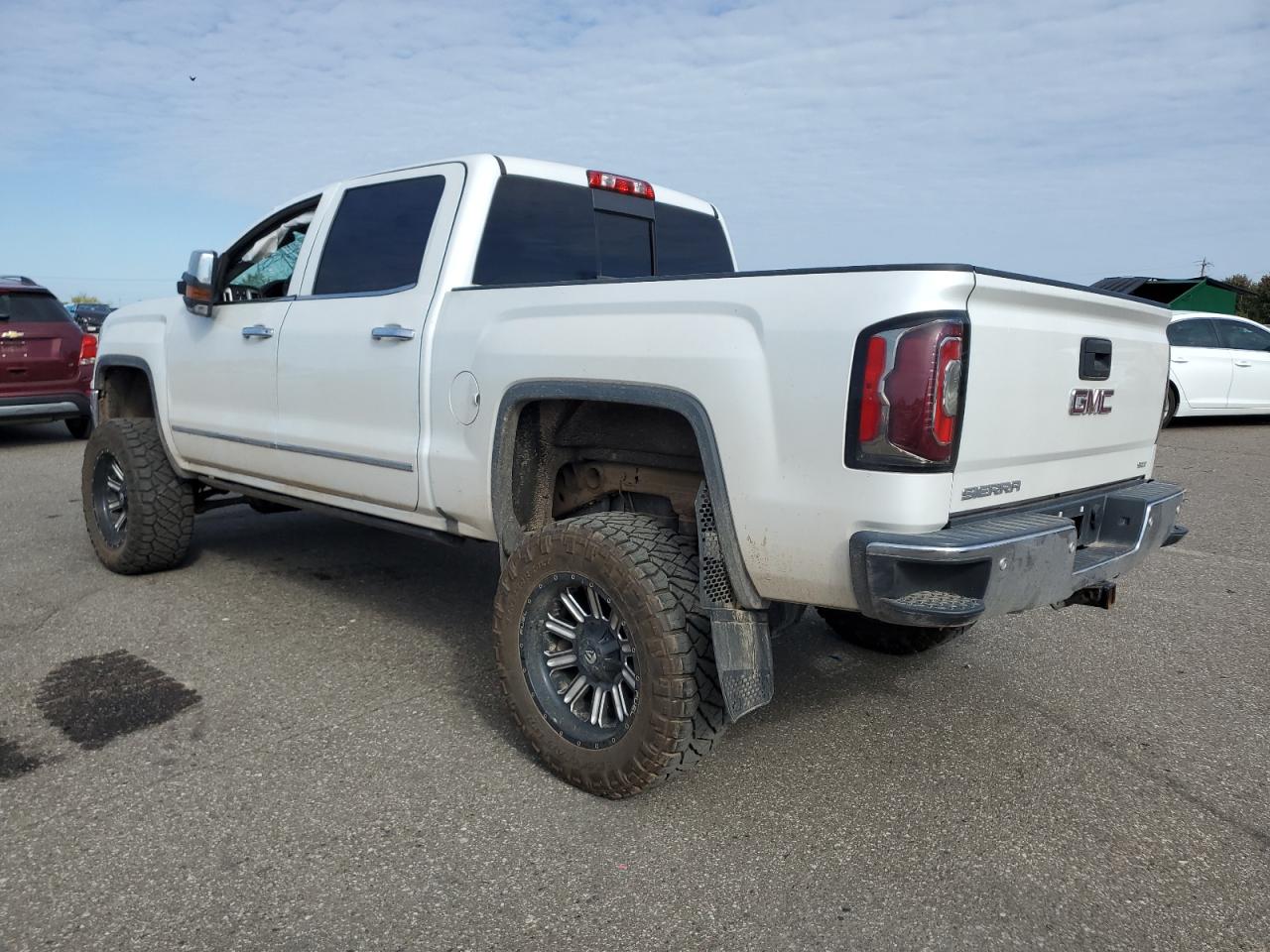 GMC SIERRA K1500 SLT