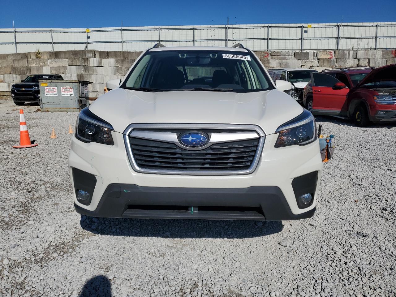 SUBARU FORESTER PREMIUM