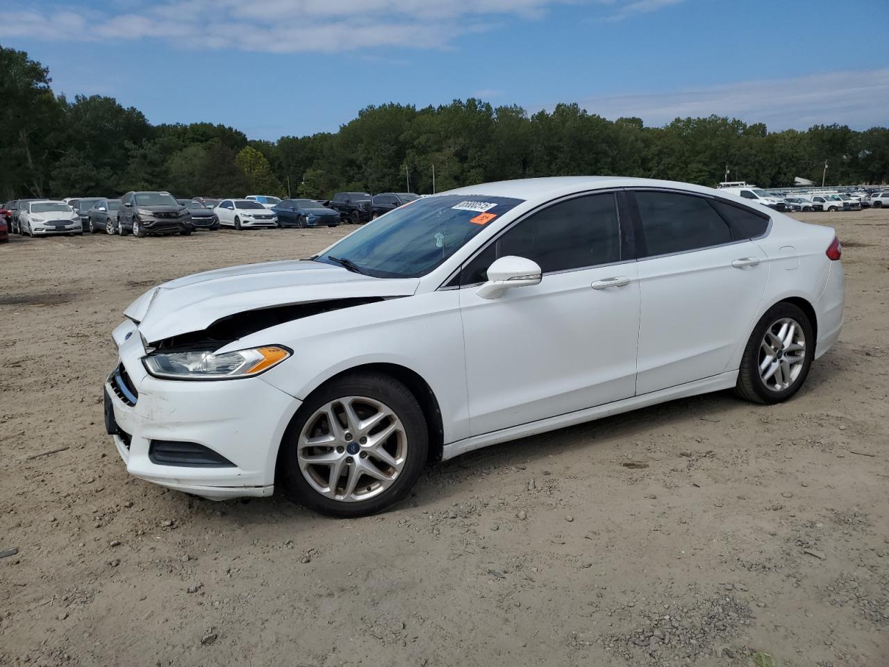 FORD FUSION SE