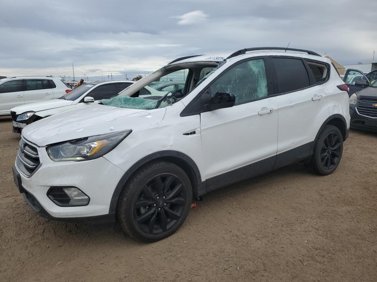 FORD ESCAPE SE
