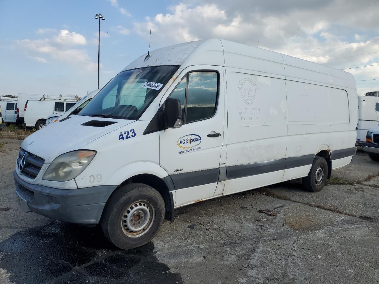 MERCEDES-BENZ SPRINTER 2500