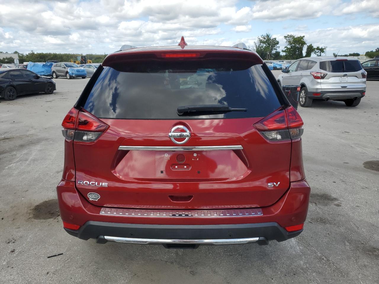 NISSAN ROGUE S