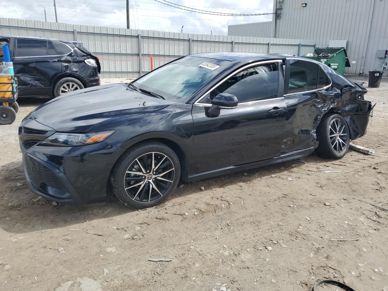 TOYOTA CAMRY SE NIGHT SHADE