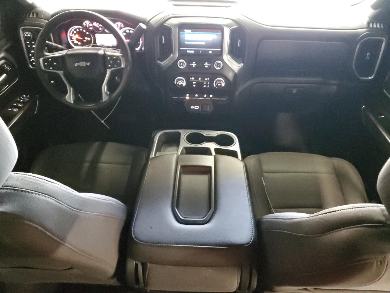 CHEVROLET SILVERADO K1500 LT