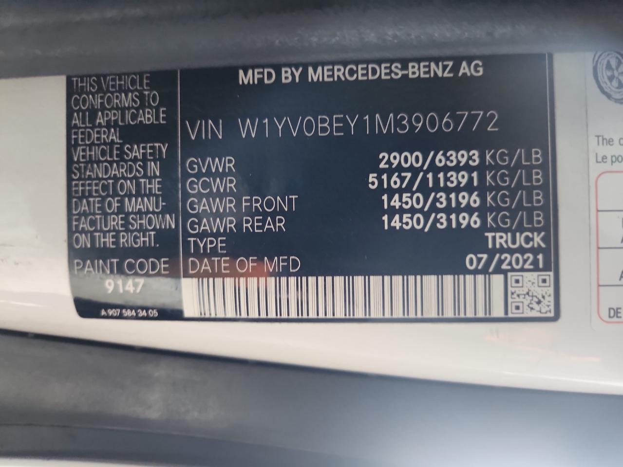 MERCEDES-BENZ METRIS