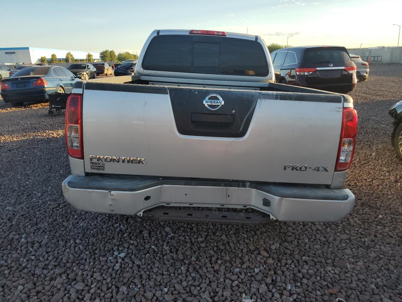 NISSAN FRONTIER SV