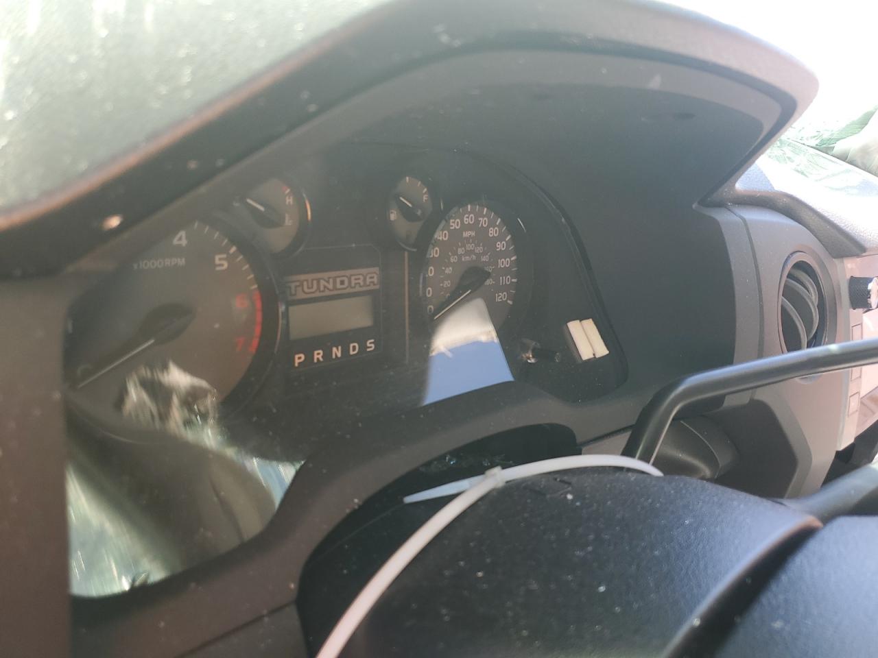 TOYOTA TUNDRA DOUBLE CAB SR