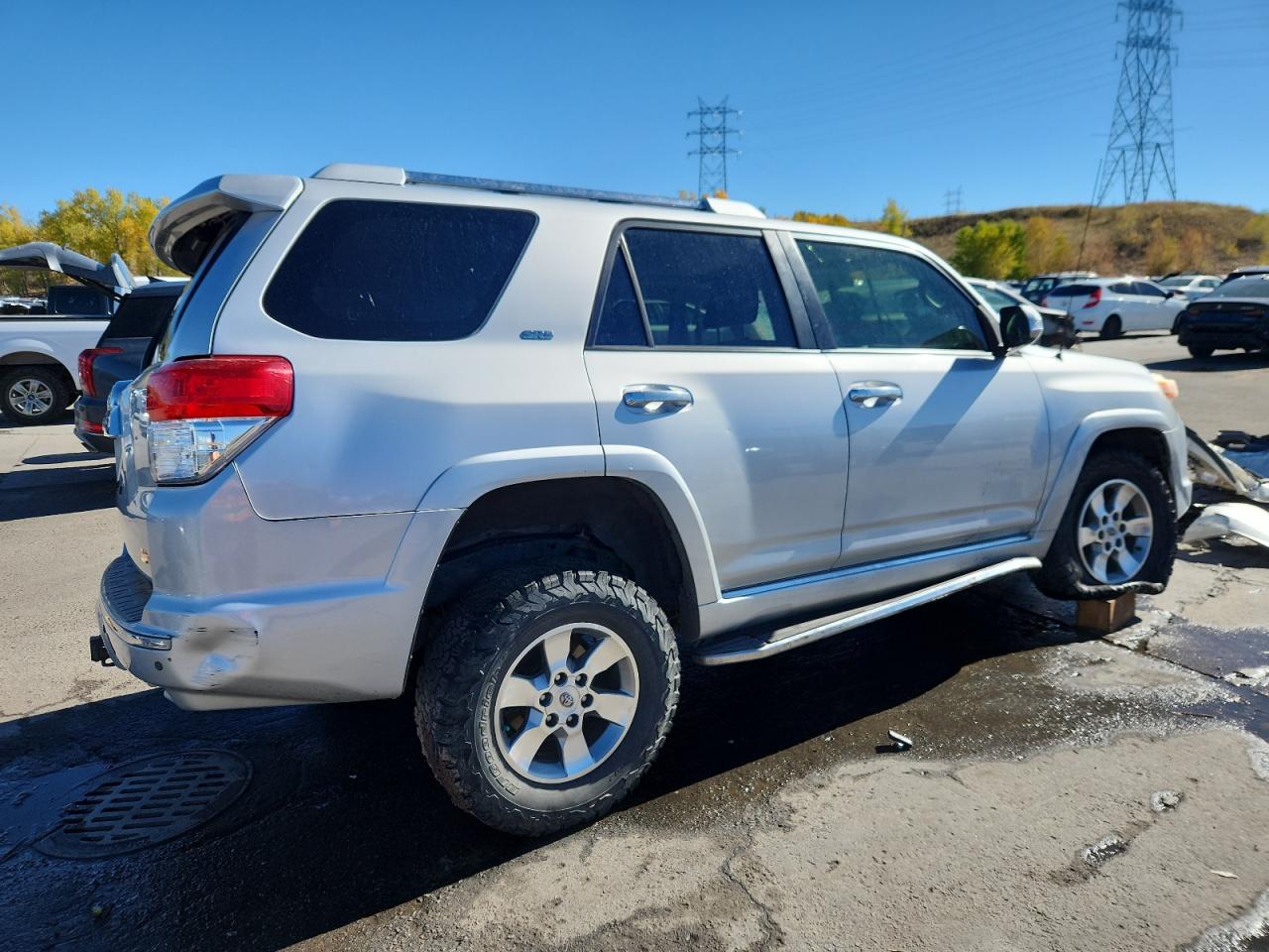 TOYOTA 4RUNNER SR5