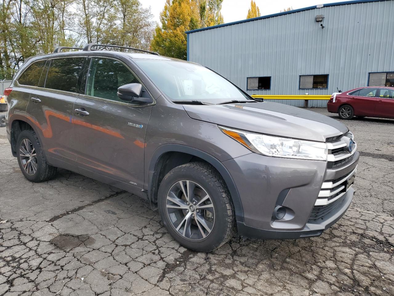 TOYOTA HIGHLANDER HYBRID