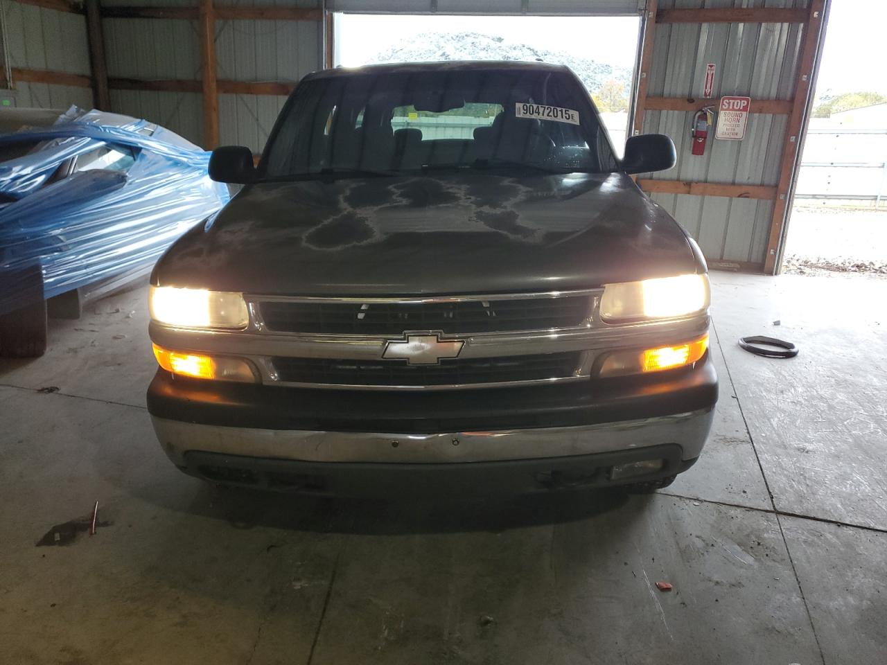 Lot #3286706289 2001 CHEVROLET SUBURBAN C