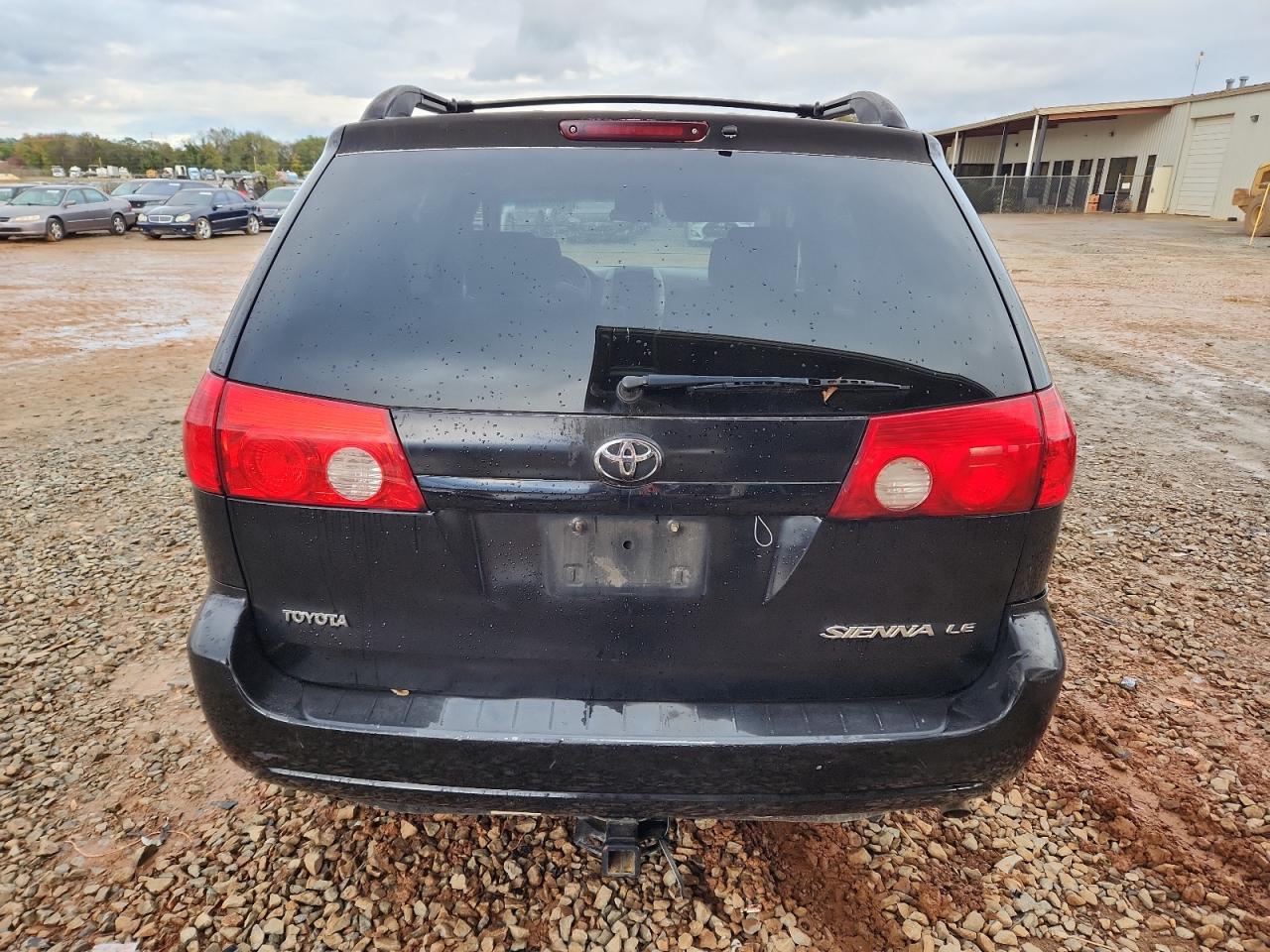 Lot #3276399695 2008 TOYOTA SIENNA CE
