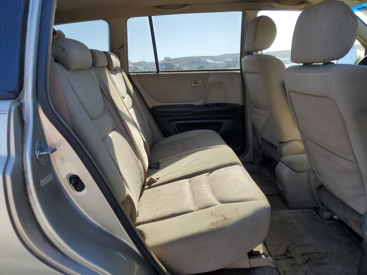 Lot #3311546234 2001 TOYOTA HIGHLANDER