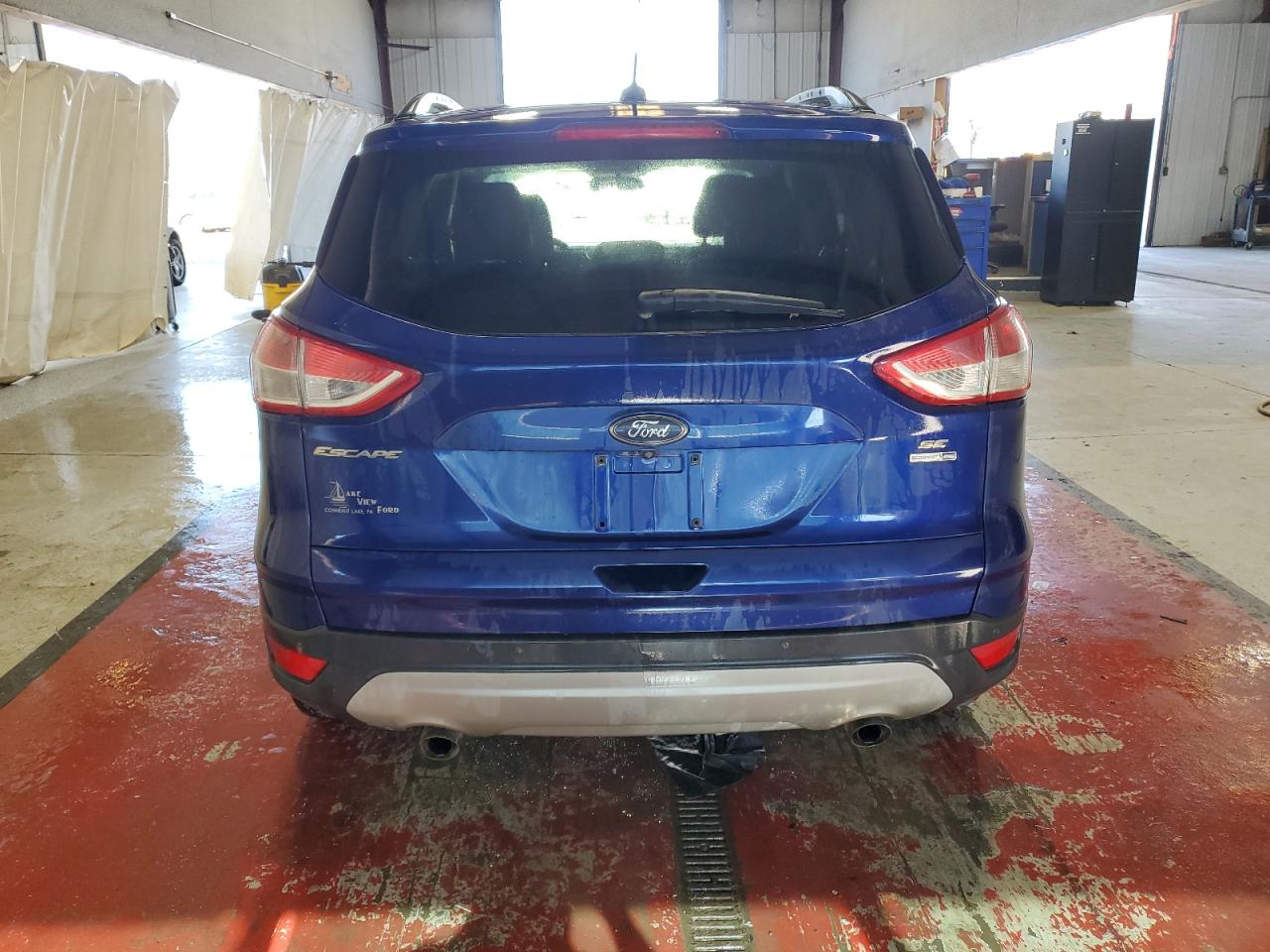 FORD ESCAPE SE