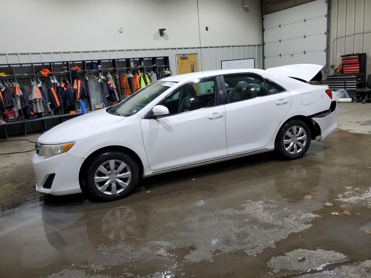 Lot #3266021533 2012 TOYOTA CAMRY BASE
