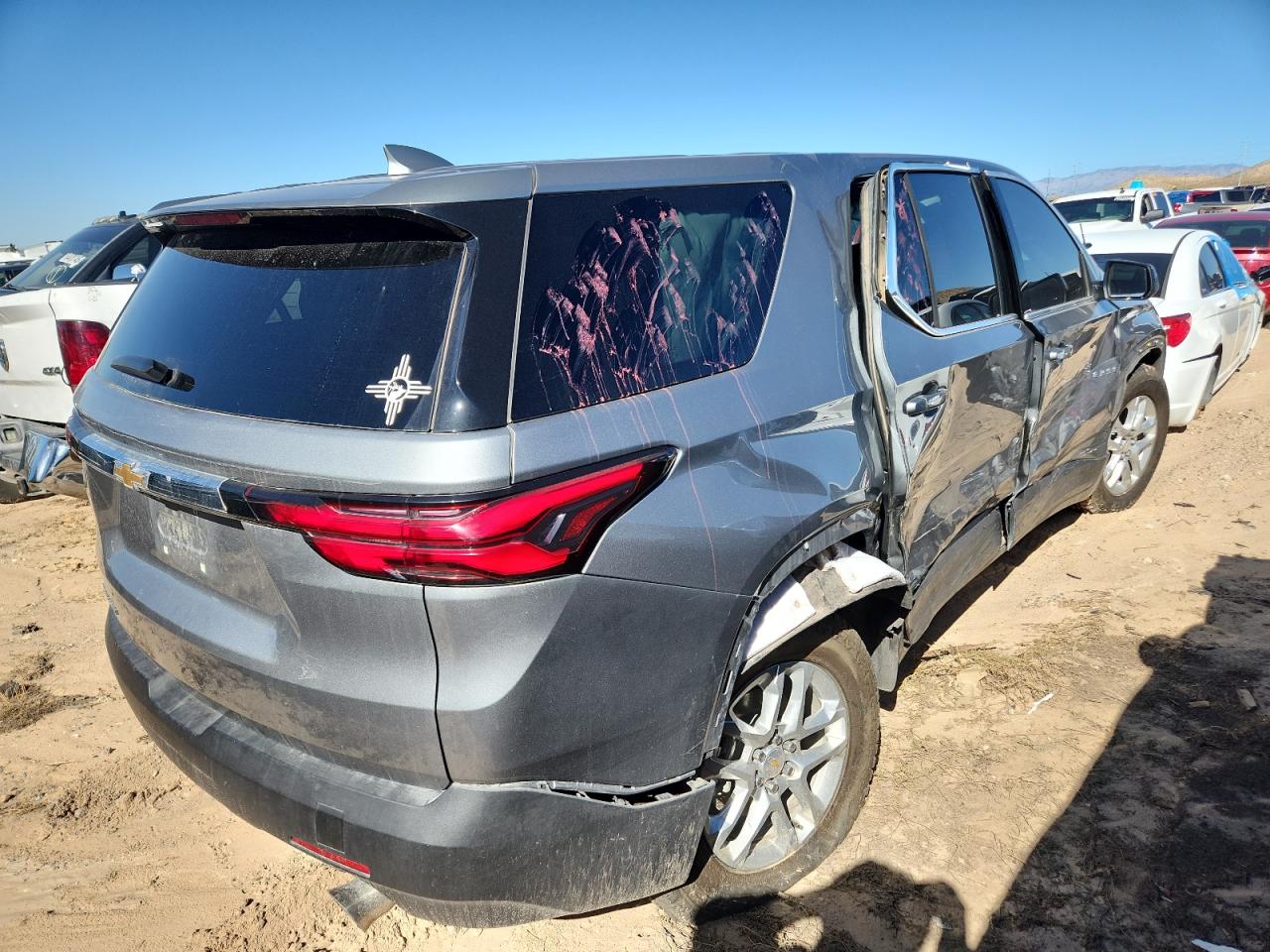 CHEVROLET TRAVERSE LS