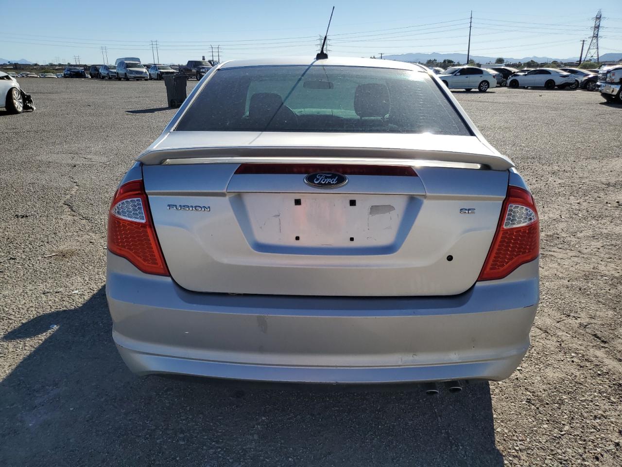 FORD FUSION SE