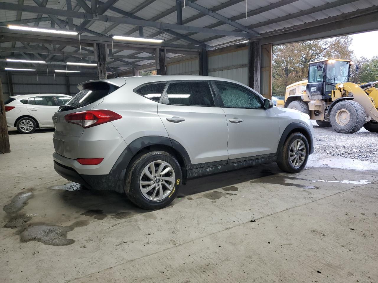 HYUNDAI TUCSON SE