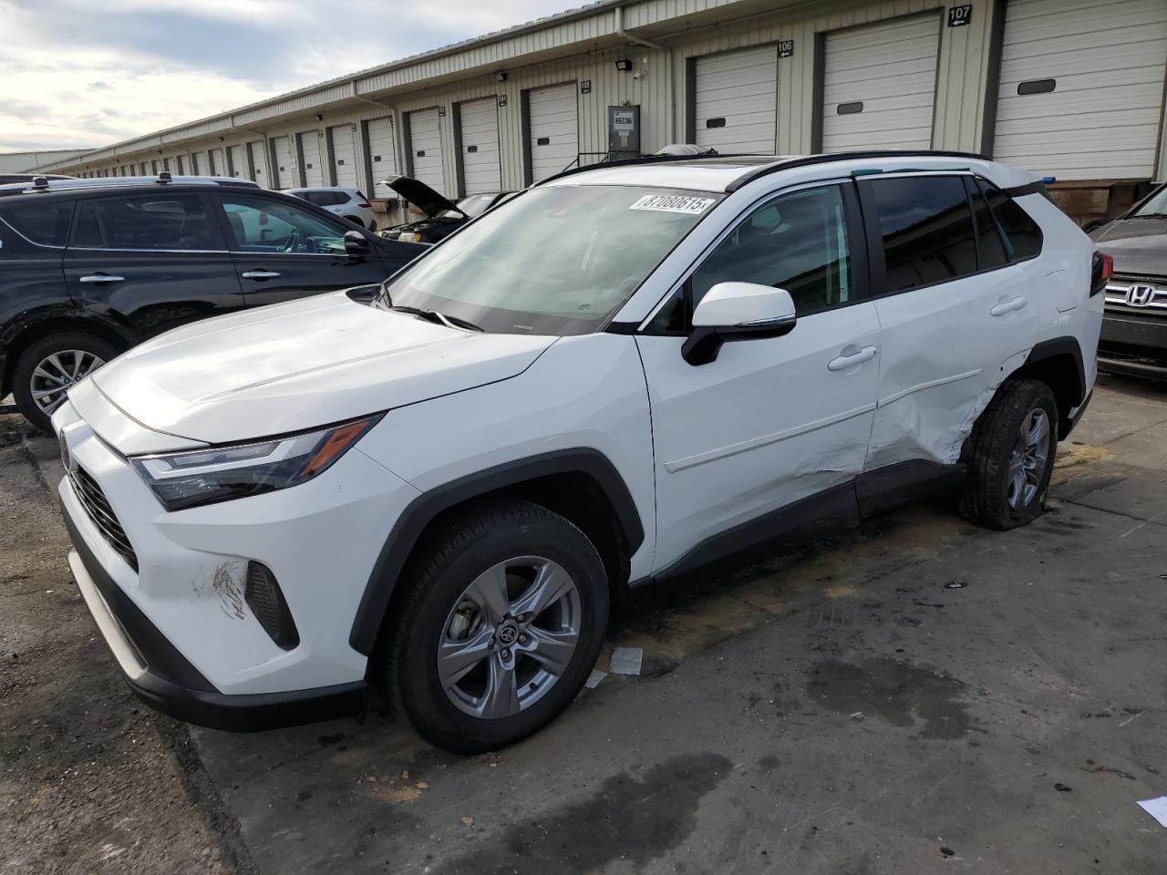 TOYOTA RAV4 XLE